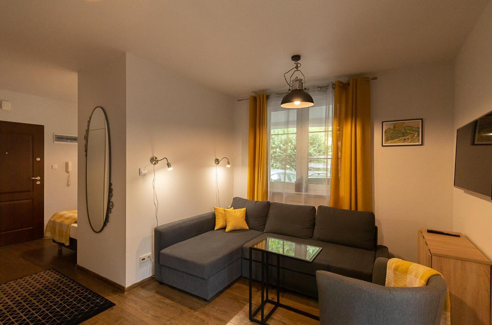 Rentplanet - Apartamenty Pstrowskiego شكلارسكا بوريبا المظهر الخارجي الصورة